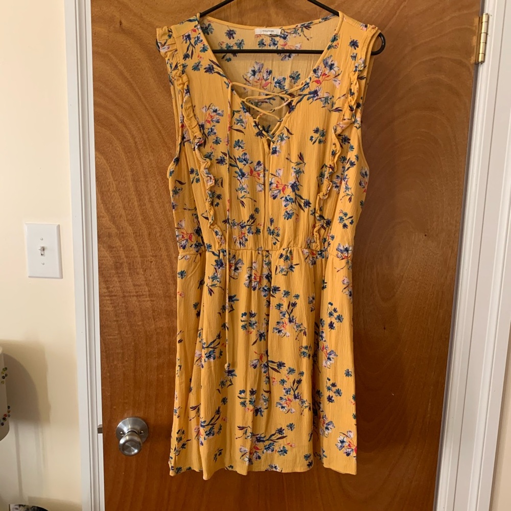 Maurices Floral Yellow Dress sz 15/16
